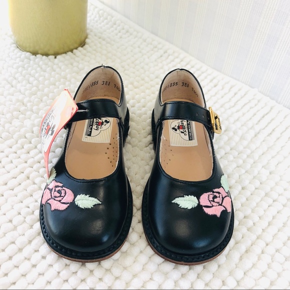 mickey mouse dress shoes